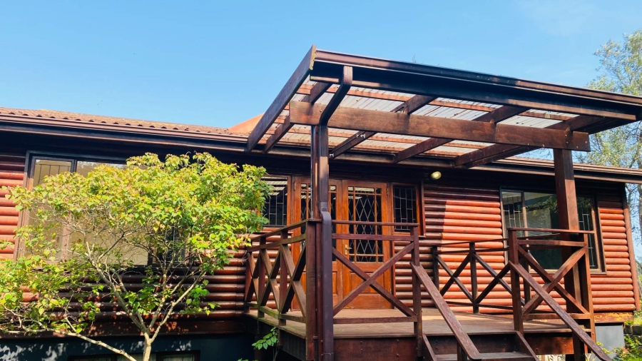 To Let 3 Bedroom Property for Rent in Hunters Home Western Cape